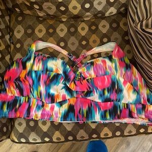 Torrid swim top size 5
